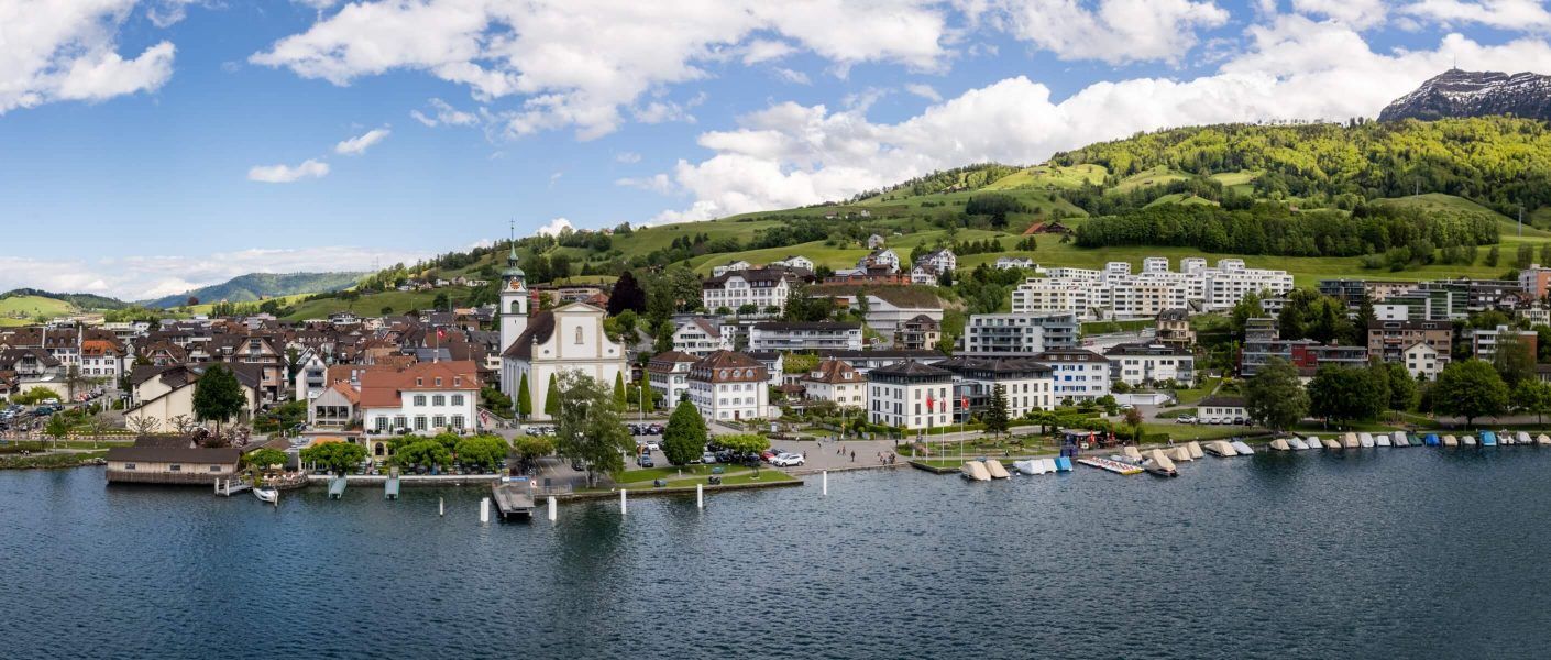 Küssnacht am Rigi am Seeufer